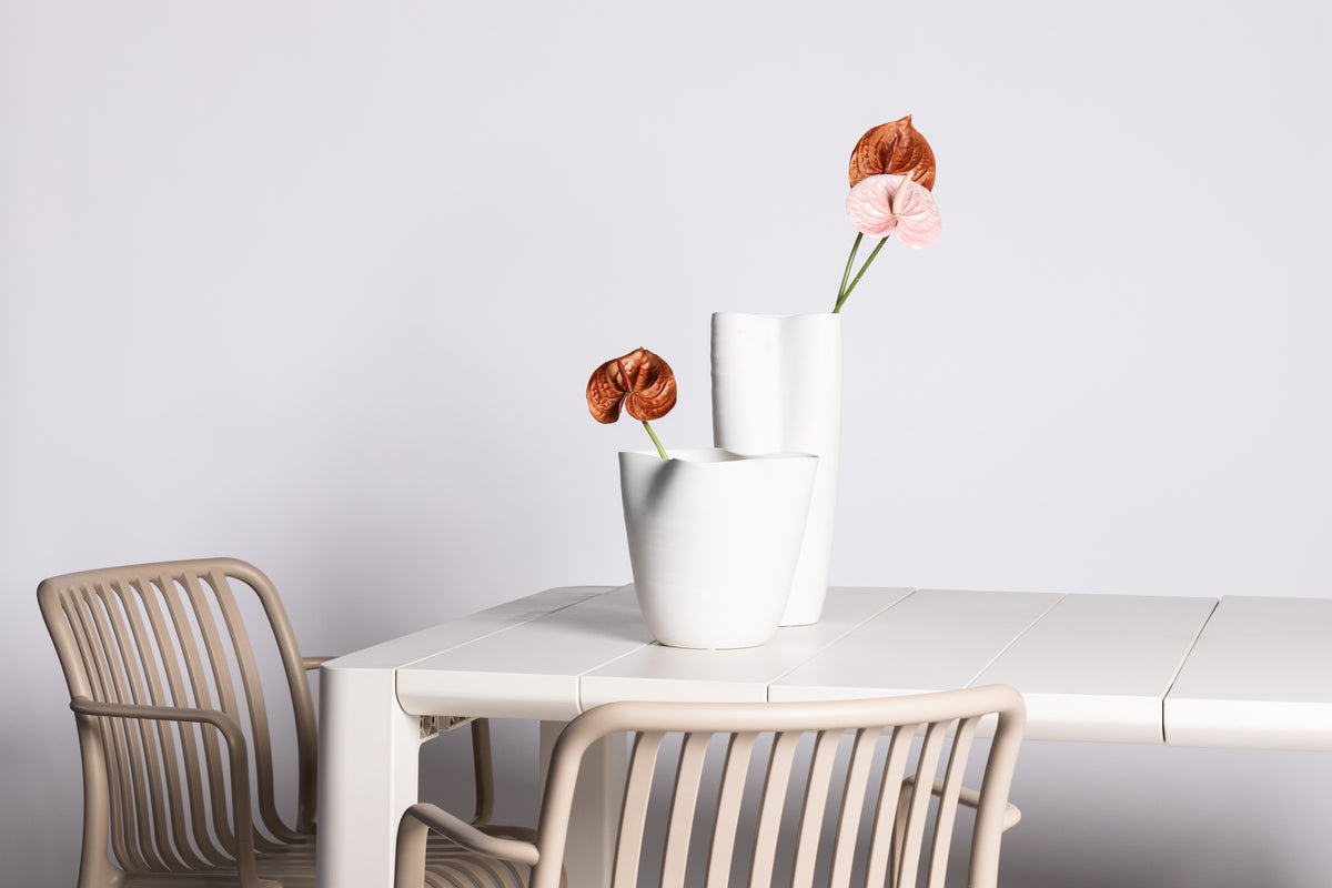 Knew Vase – Handcrafted Ceramic in 3 Sizes, Watertight