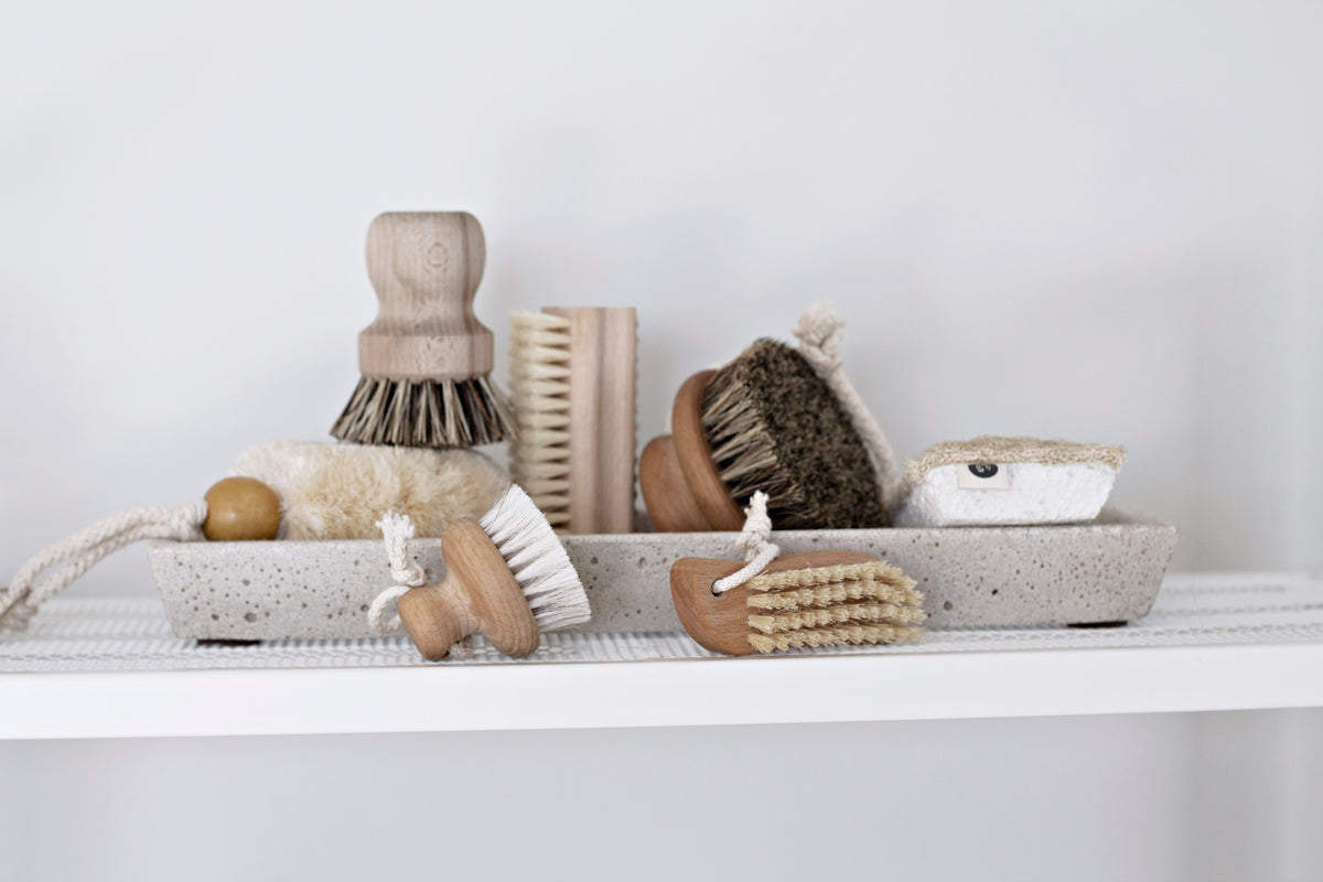Long Beech & Sisal Vegetable Brush from Florence