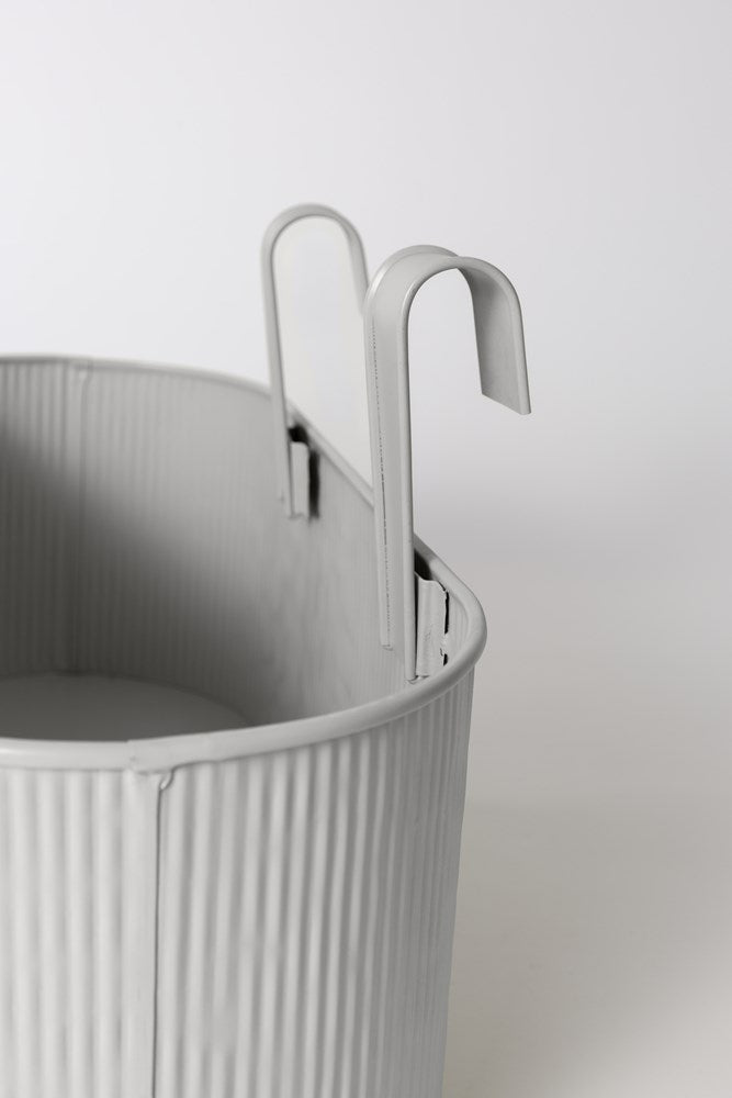 Light grey Juno planter hooks and ribbed side, close view