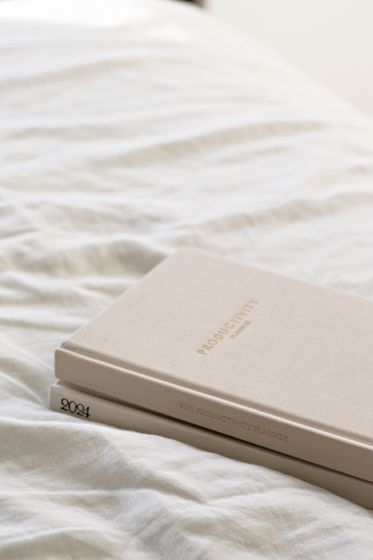 Intelligent Change Productivity Planner – Undated 90-Day Focus Journal (Black or Beige)