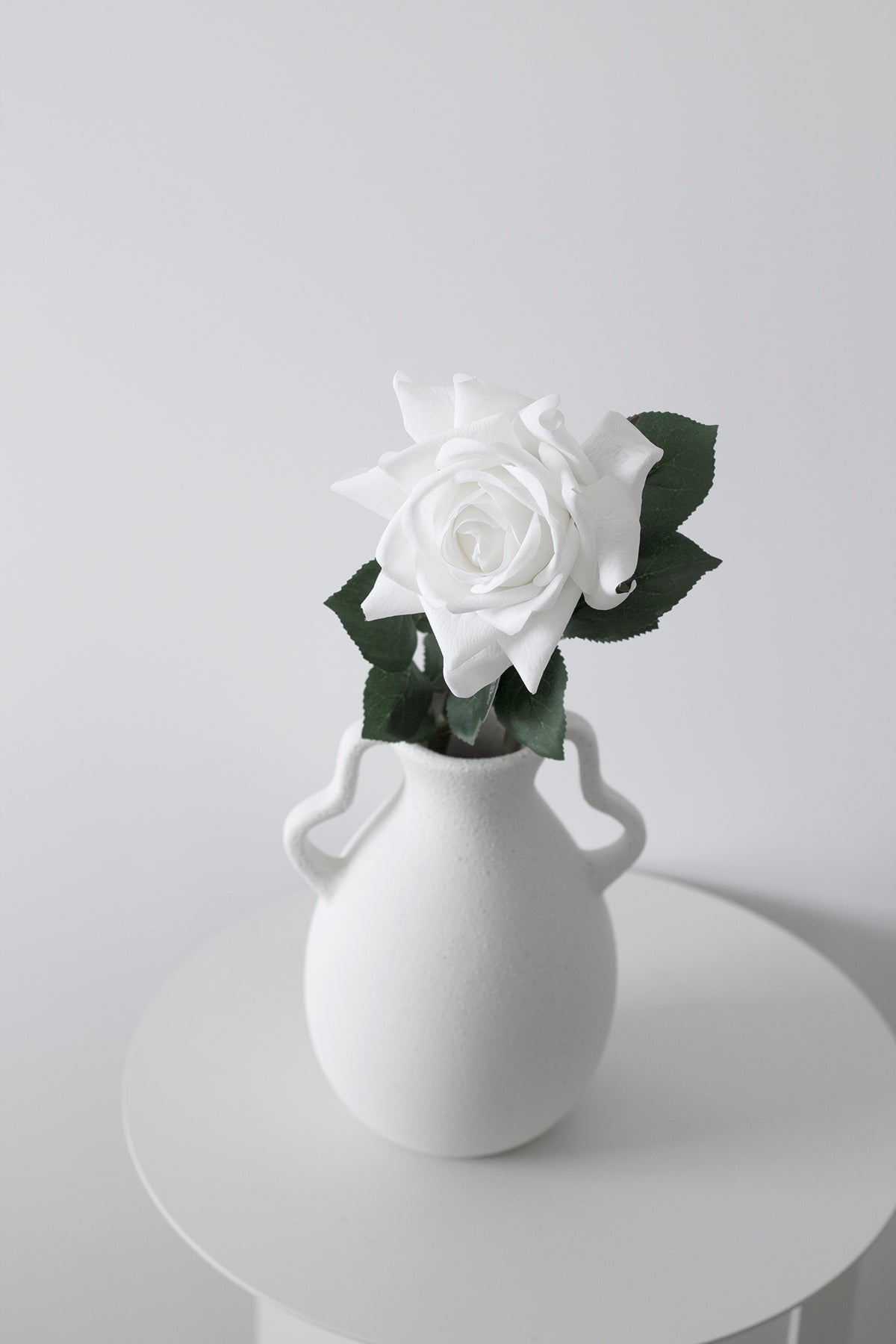 Aida Real Touch Rose, White & Peach 65cm Faux Stem