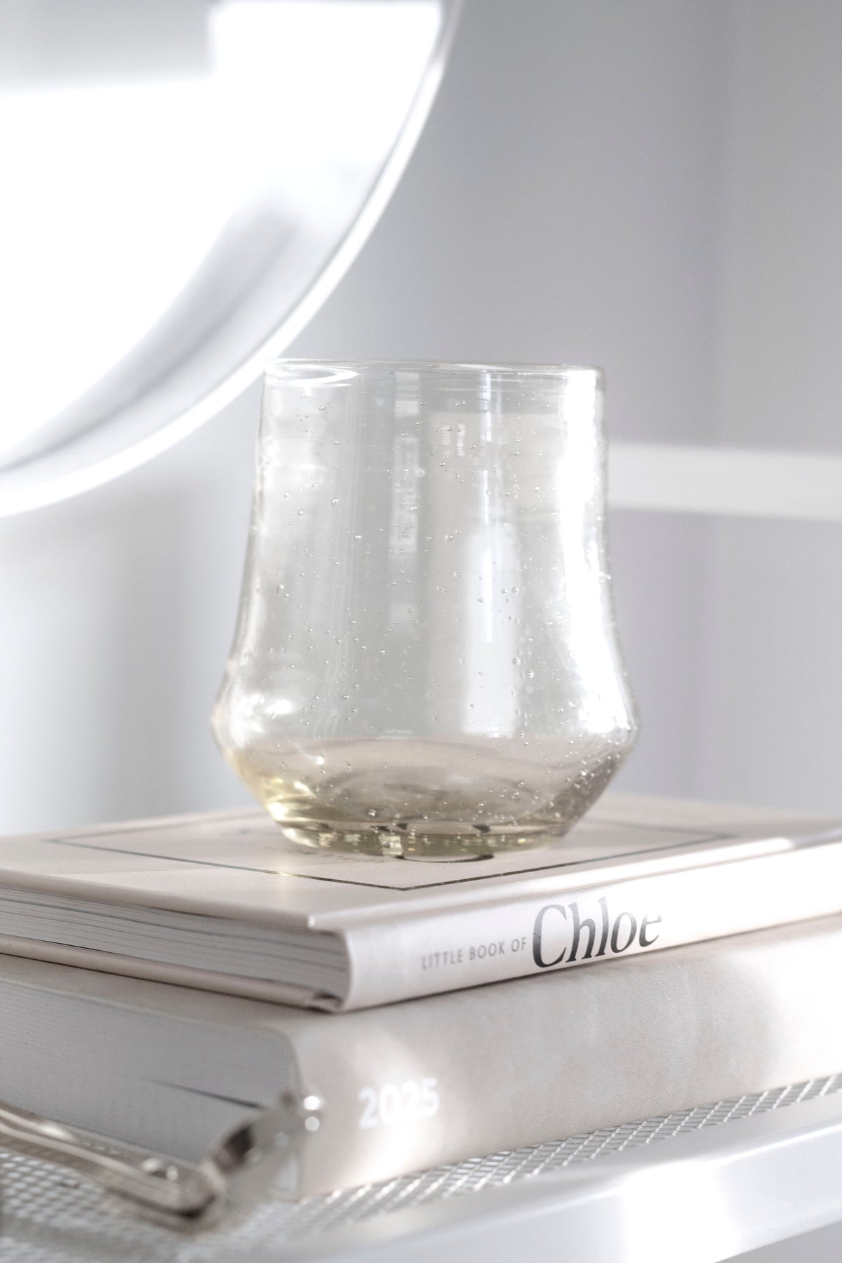 Tom Tumbler – Mouth-Blown Glass with Speckled Texture