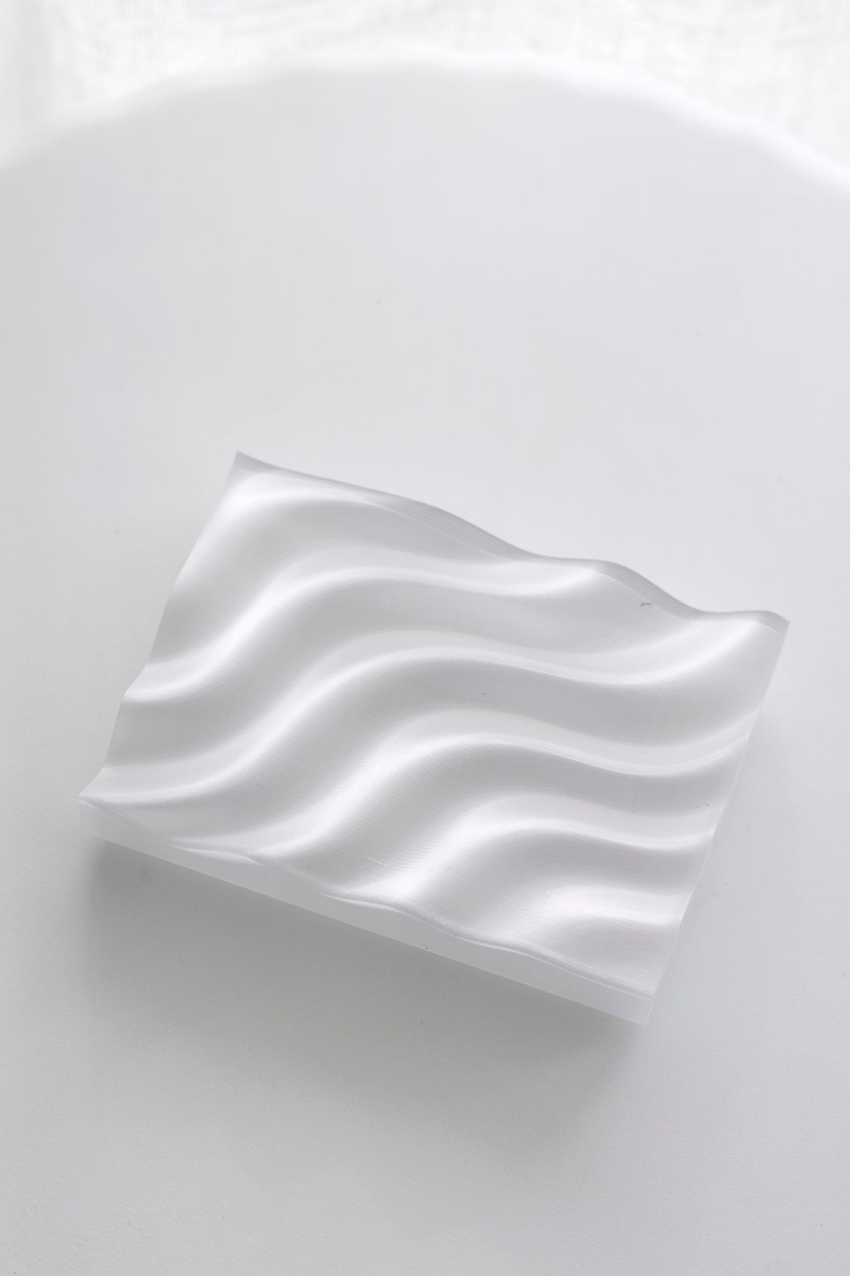 Ripple 3D Printed Soap Tray – Sculptural Recycled Plastic | Clear or Eggshell