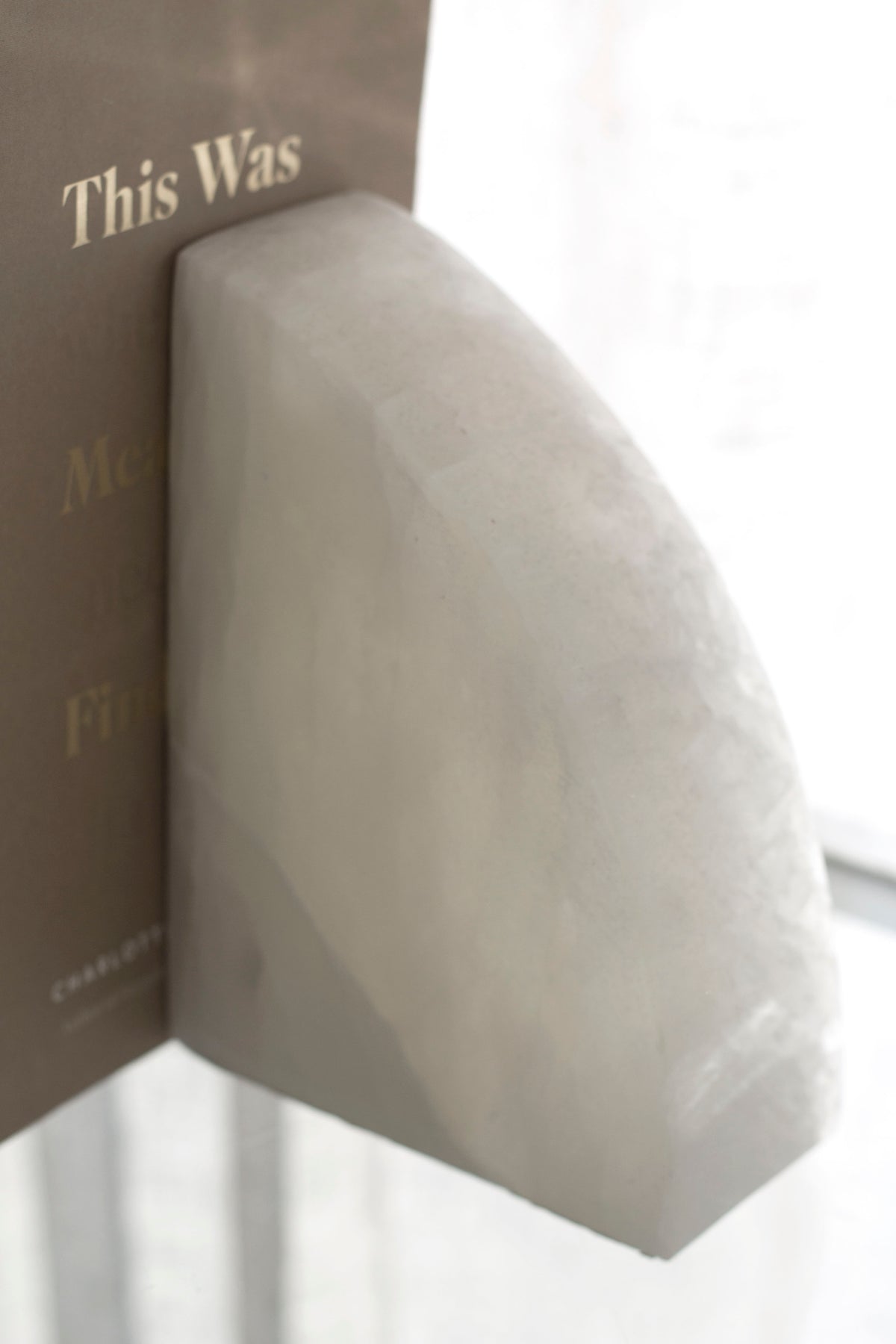 Solid Marble Rounded Bookends – Sculptural Shelf Decor