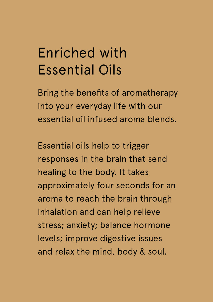 Tan information card about the essential oil blend in the Therapy range