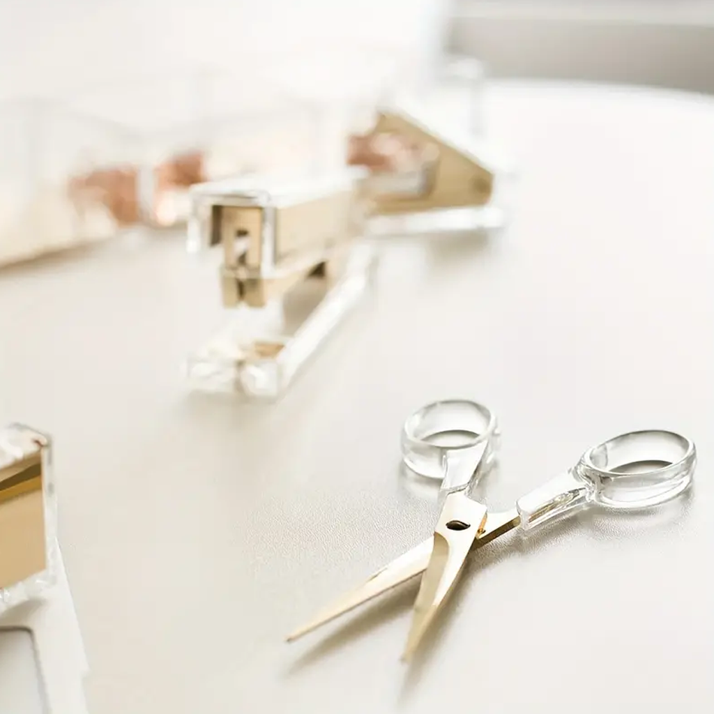 Acrylic Gold Scissors – Luxe Clear Desk Scissors