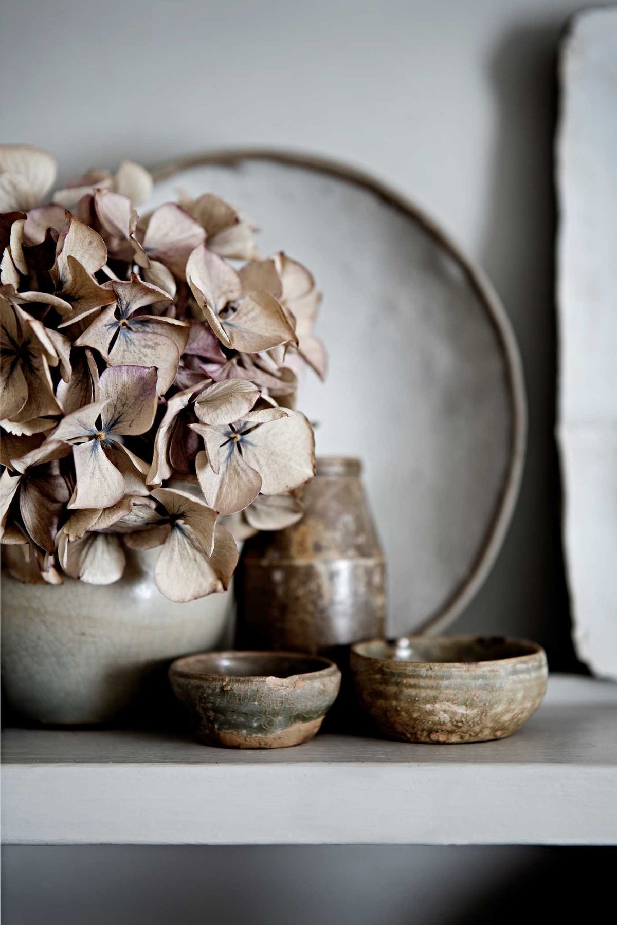 A Life Less Ordinary page spread showing a floral vignette