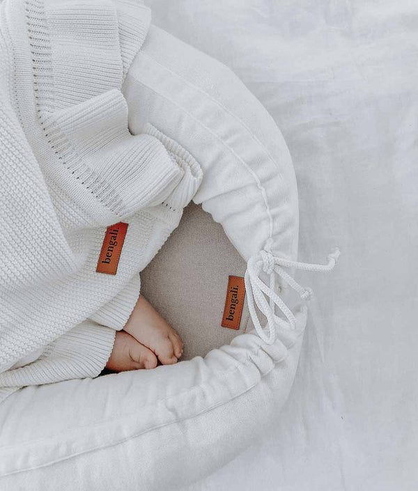 BABY LOUNGER - OATMEAL + IVORY