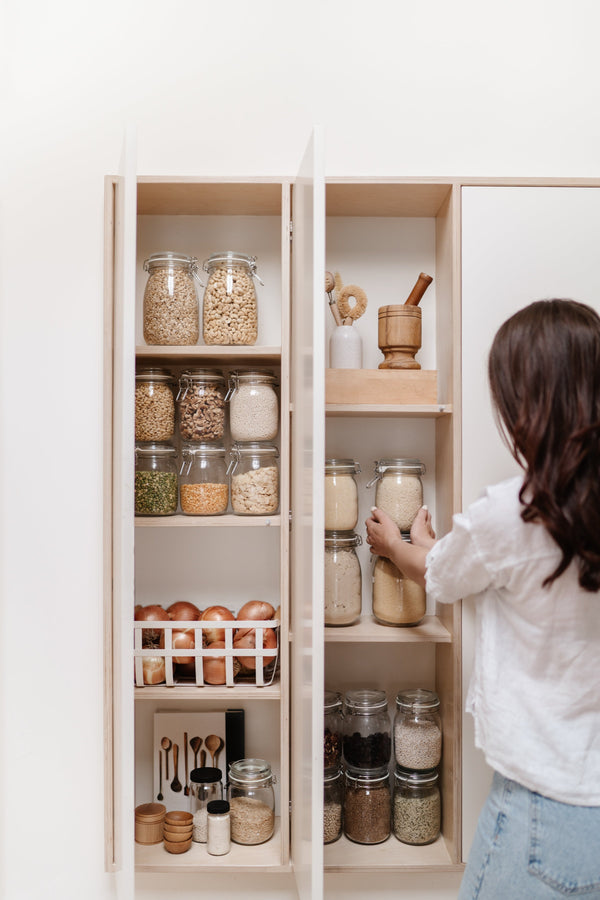 Clever Storage for Small Spaces: Hidden Gems & Beautiful Solutions