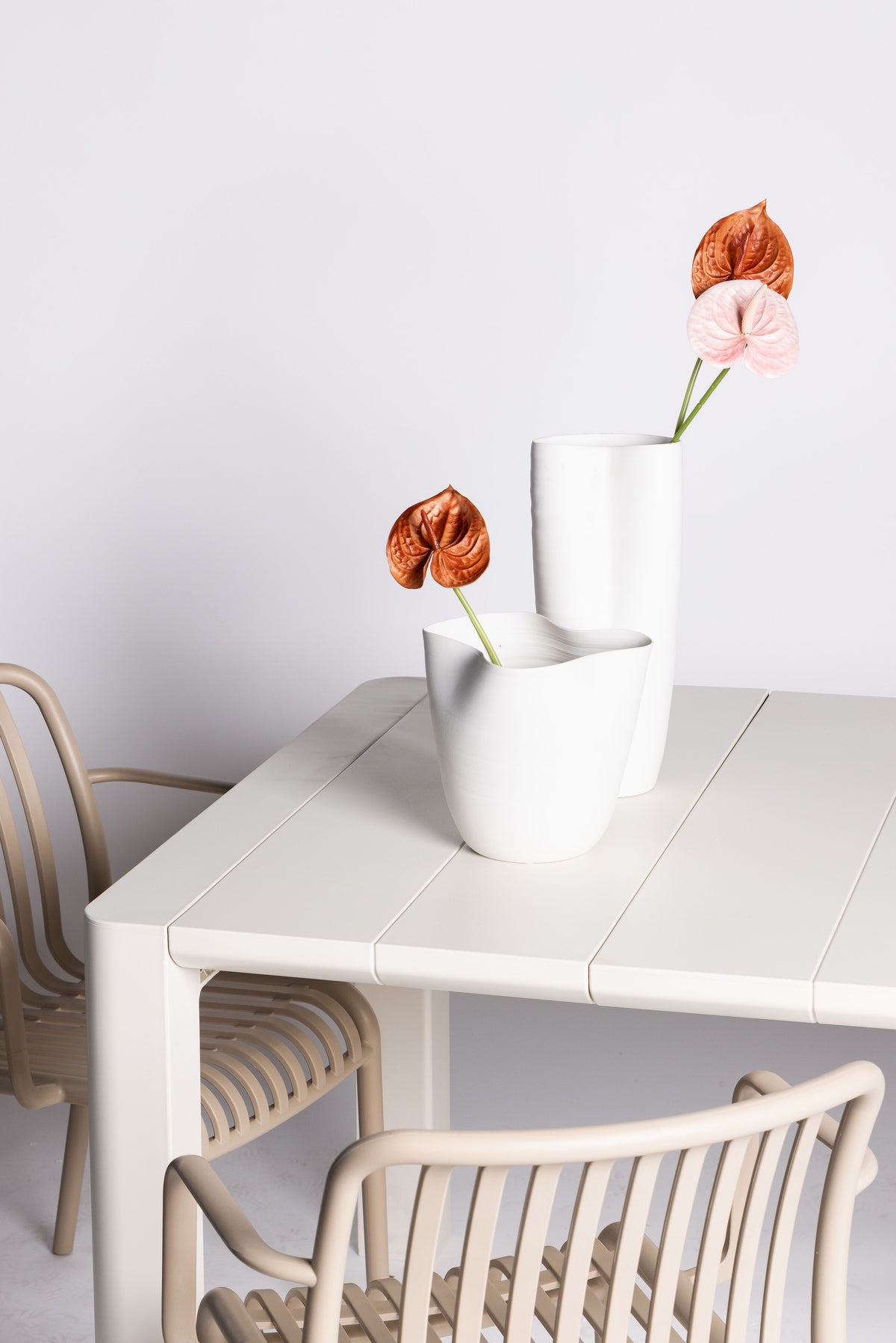 Knew Vase – Handcrafted Ceramic in 3 Sizes, Watertight