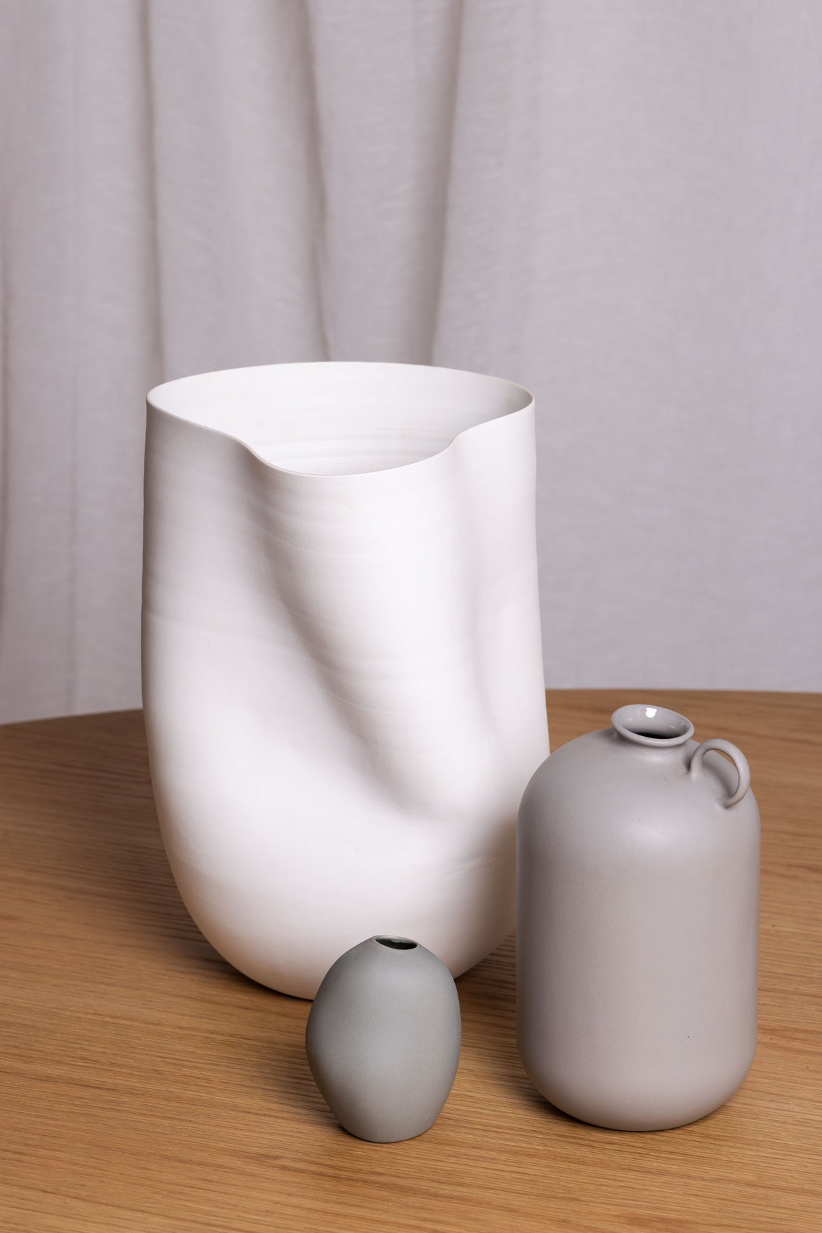 Knew Vase – Handcrafted Ceramic in 3 Sizes, Watertight
