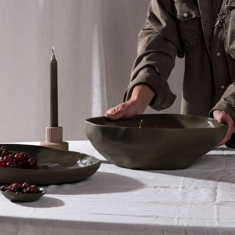 Haan Serving Bowl – Organic Stoneware in Olive or Cashmere