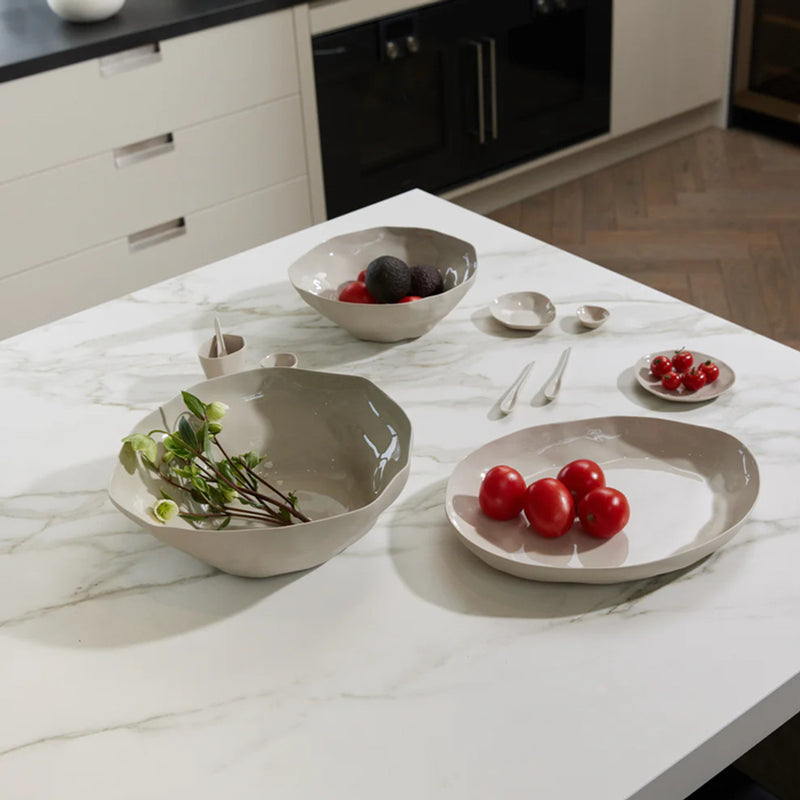 Haan Serving Bowl – Organic Stoneware in Olive or Cashmere