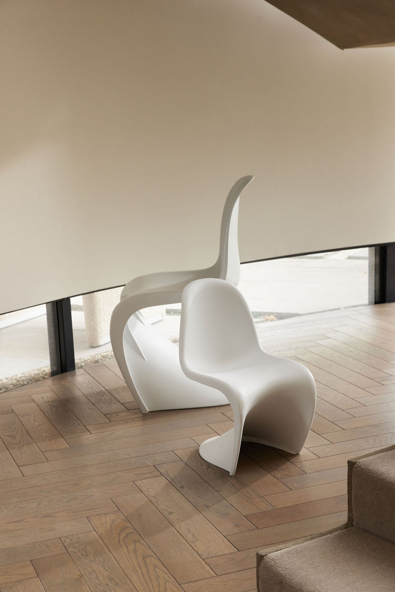 S-Shape Chair