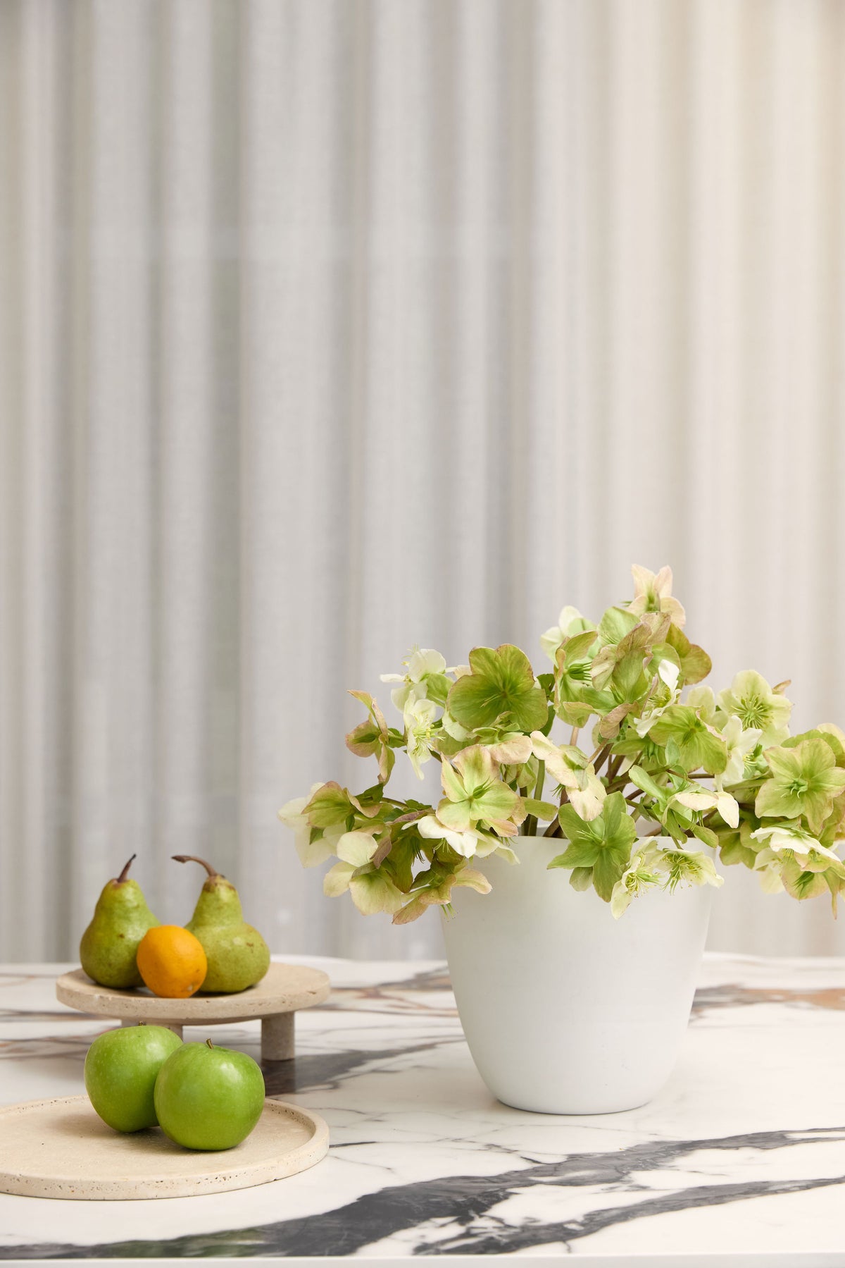 Knew Vase – Handcrafted Ceramic in 3 Sizes, Watertight