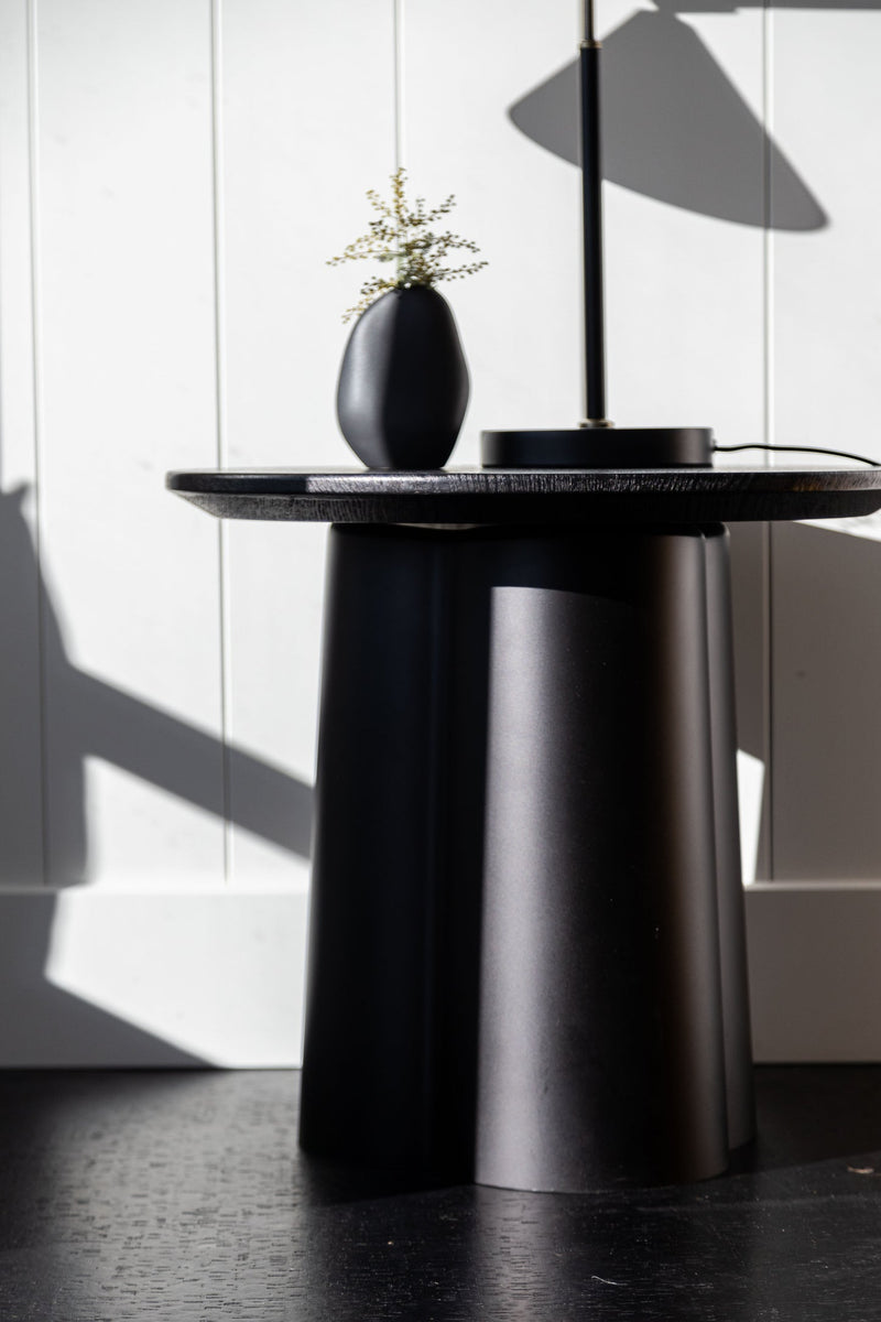 Strato Side Table – Sculptural Ash Wood Design in Black or White