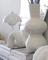 Nisha Curvy Vase