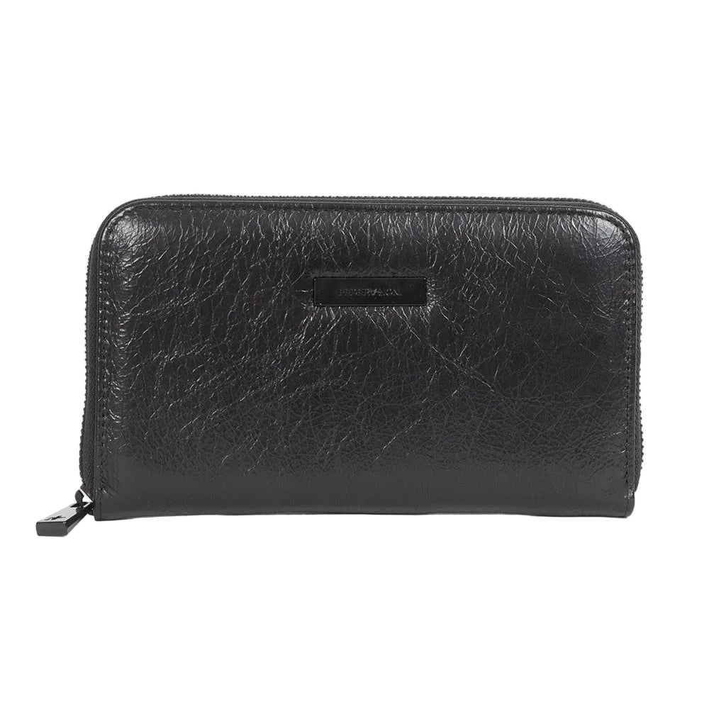 Federation Minky zip wallet in black textured leather, front view on white