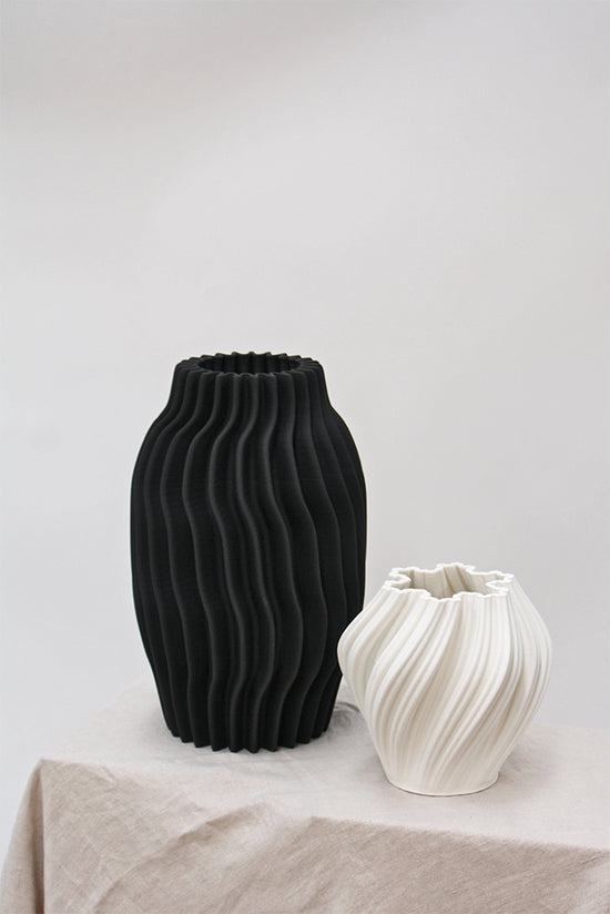 Amelie White 3D Printed Ceramic Vase - Small / Large