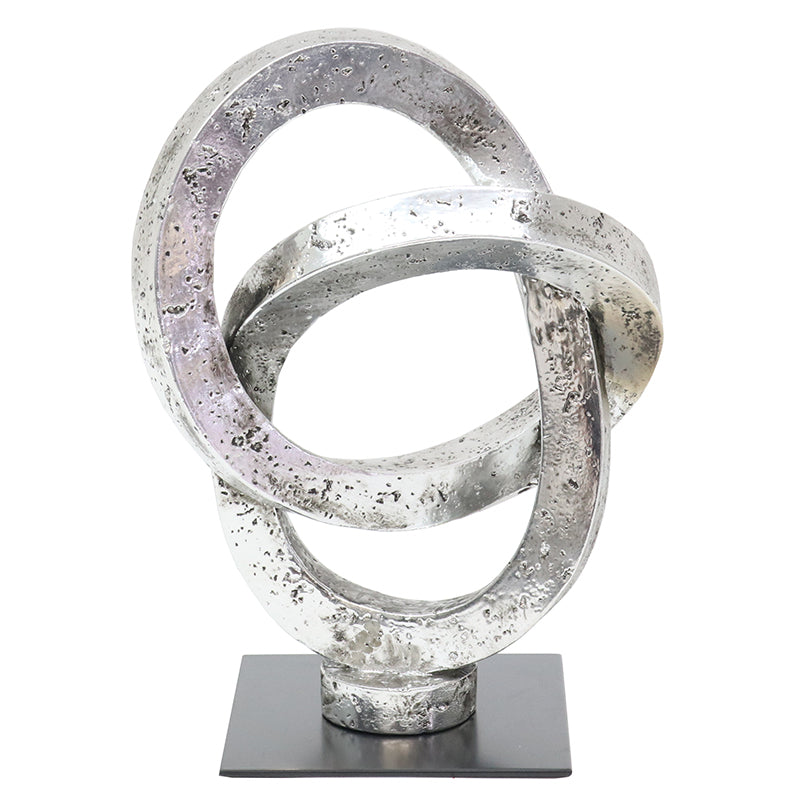 Abstract Sculpture 08 in silver, interlocking rings on a square base, on a white background