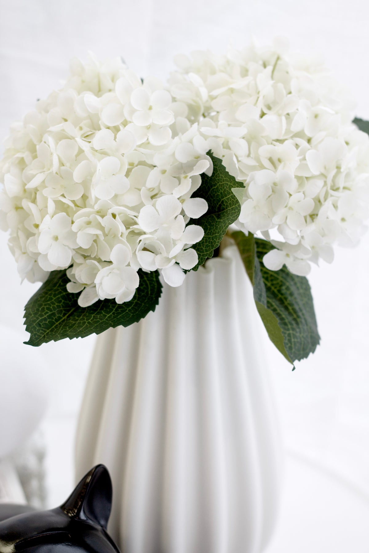 Hydrangea Short Stem, White 45cm Faux Flower