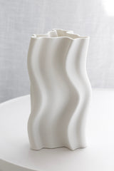 Arti White 3D Printed Ceramic Vase (Small or Large)