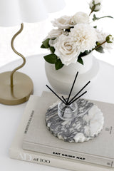 Bonnie Vase – Handcrafted Ceramic Sculptural Vessel 20cm