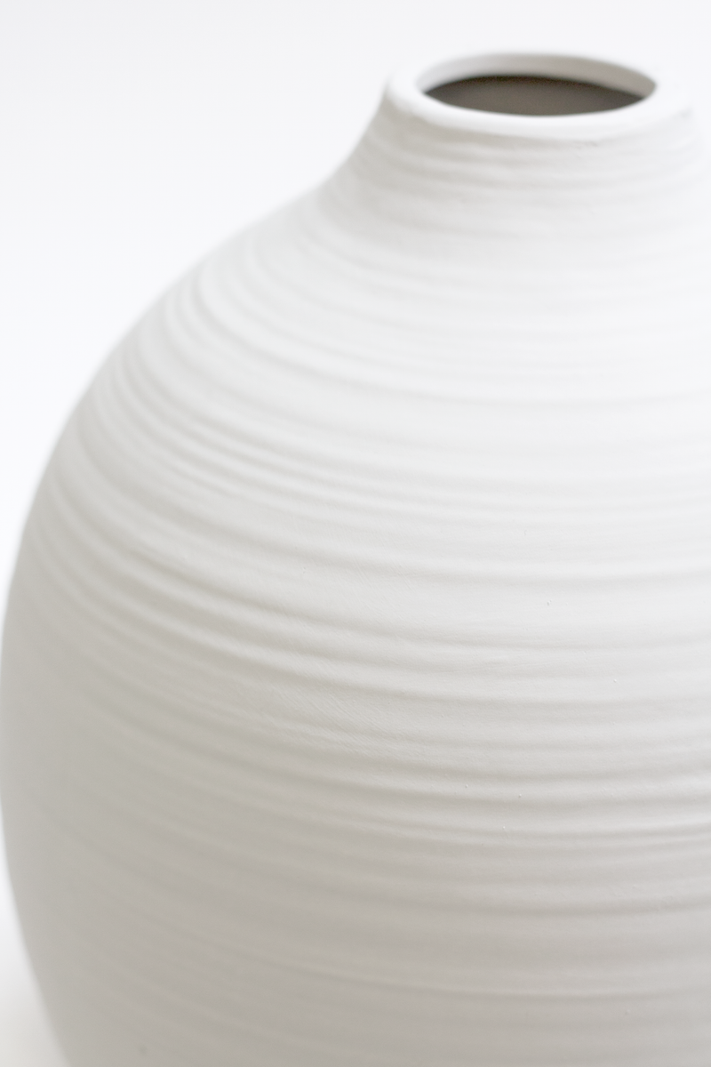Large Curved Vase Grey