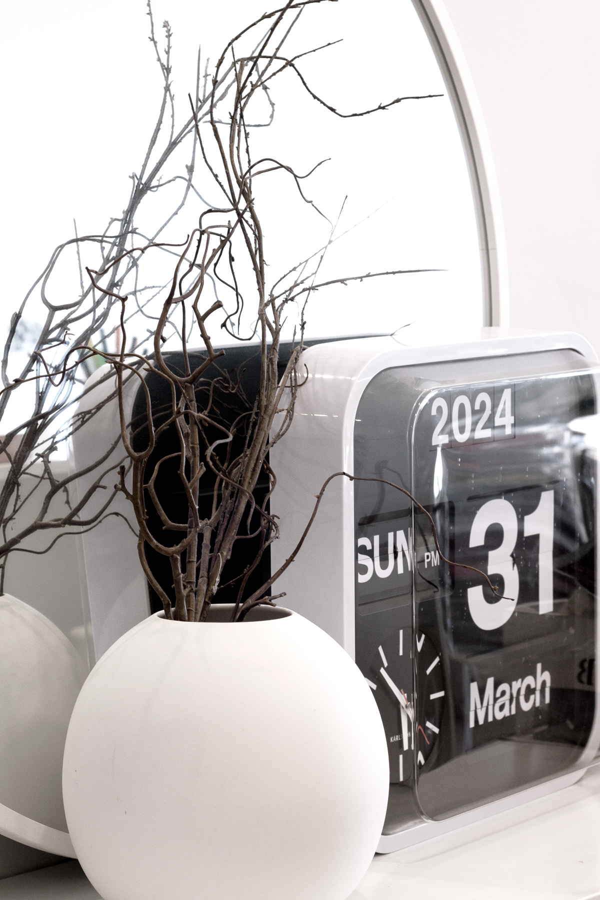 Harmie Vase – Organic Ceramic Vases in Multiple Styles & Colours