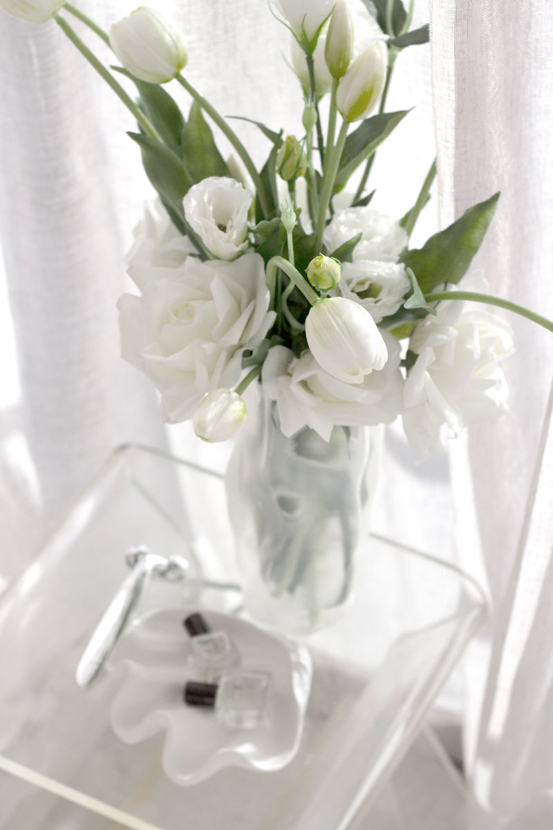 White Lisianthus / Eustoma