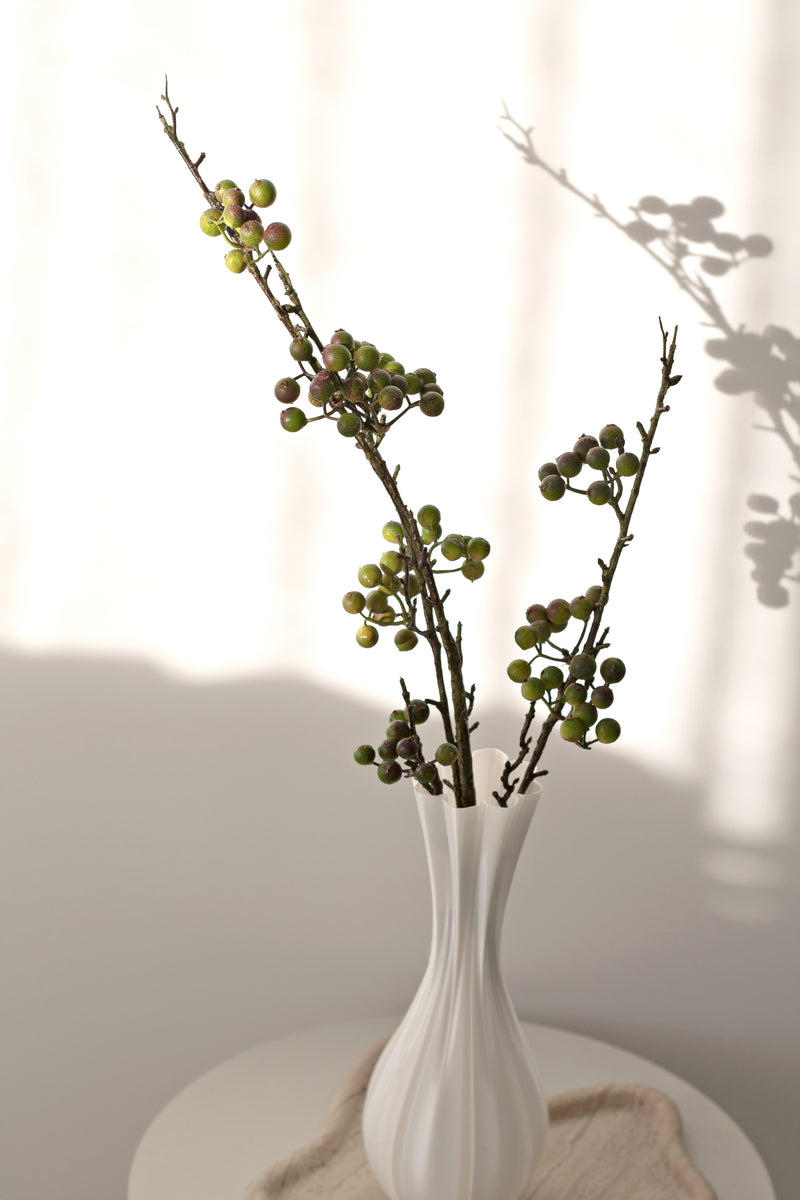 Tall Berry Branch 84cm Green