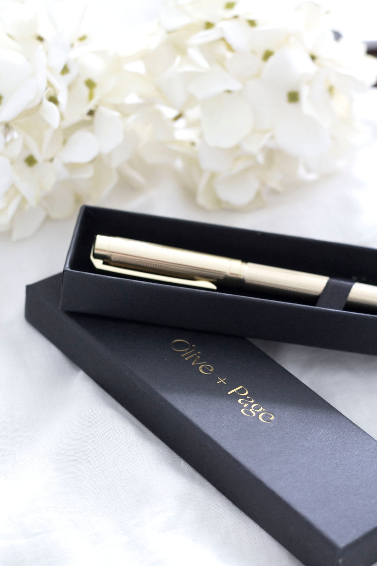 ‘Press Pause’ Gold Luxe Pen from Olive + Page