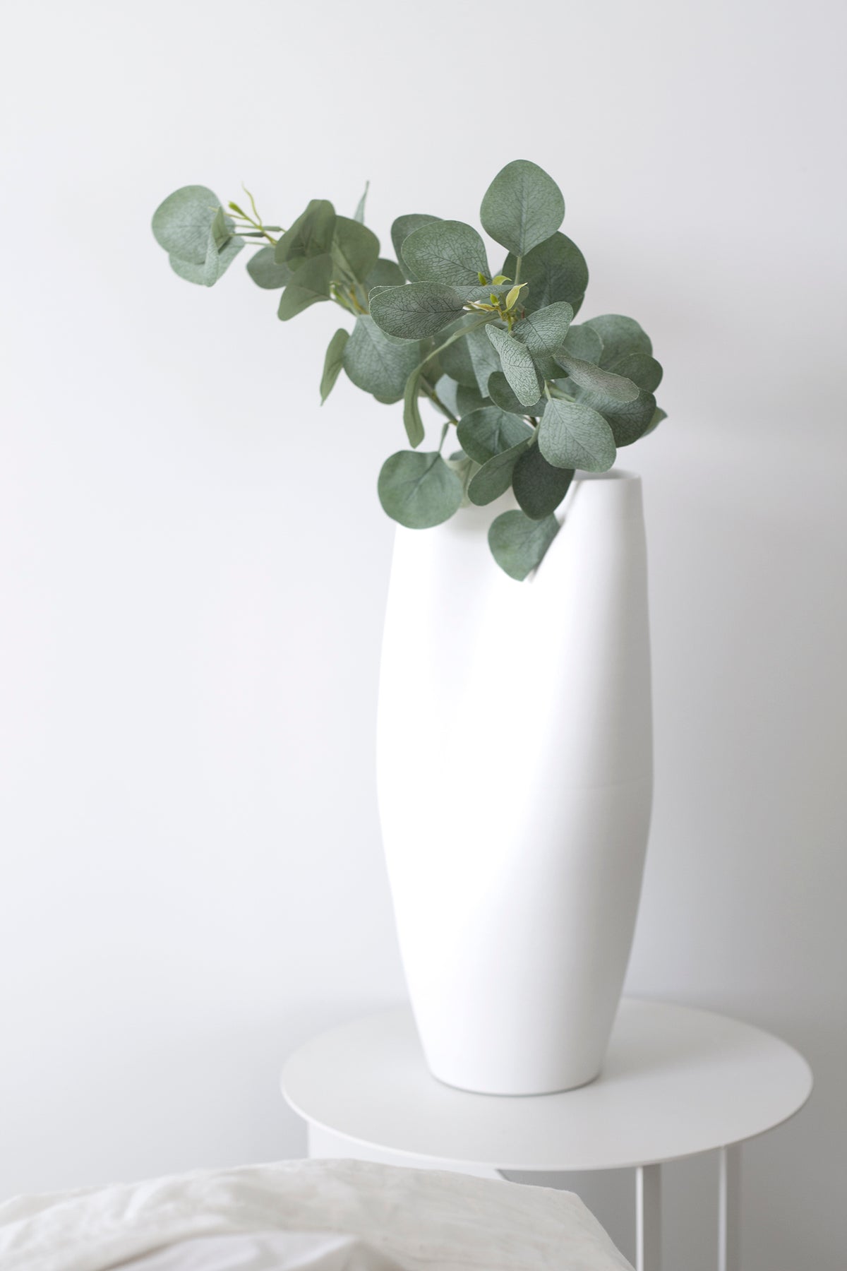 Vault Ceramic Vase – Sculptural White Statement Vessel 38cm