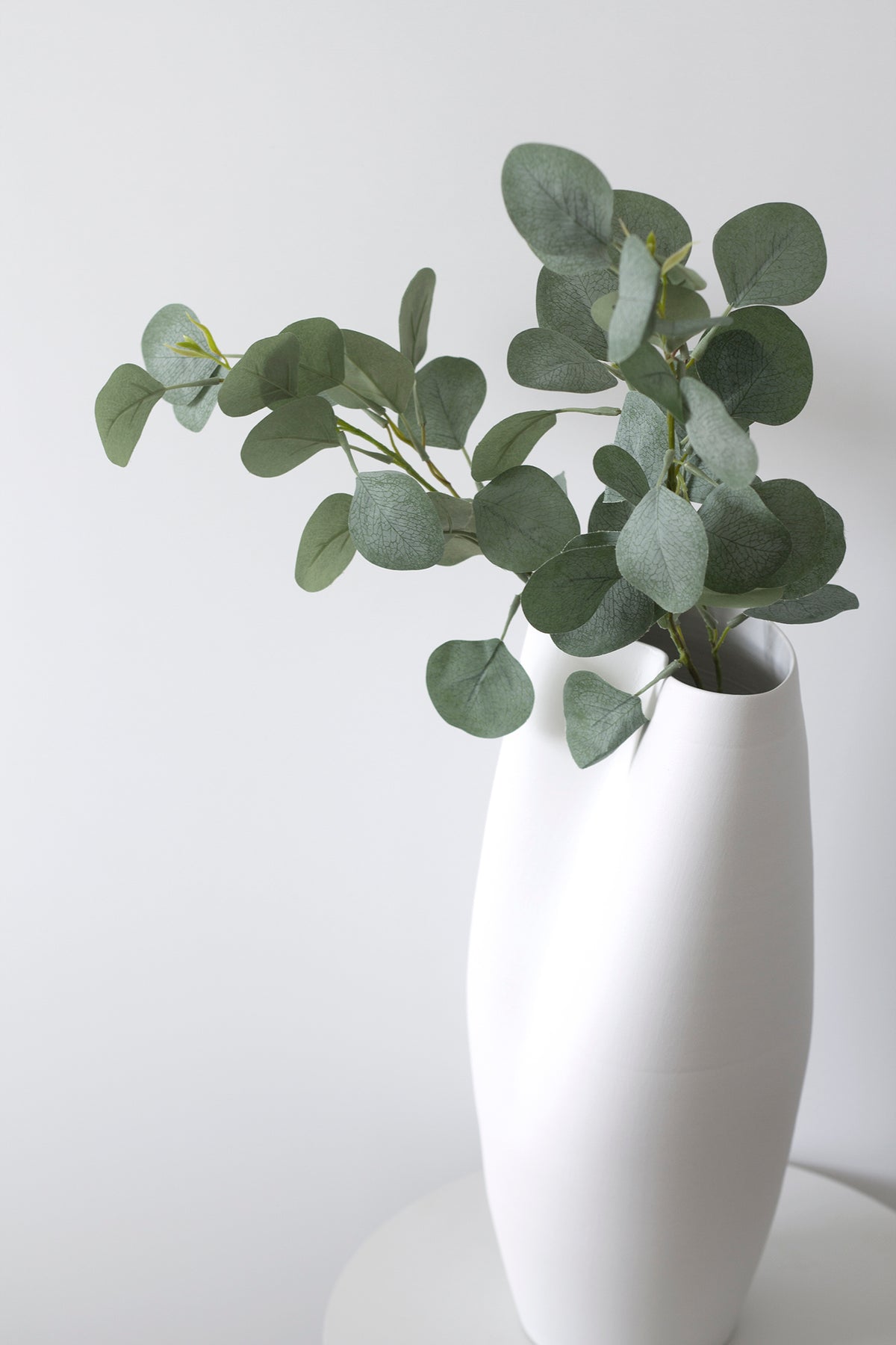 Vault Ceramic Vase – Sculptural White Statement Vessel 38cm