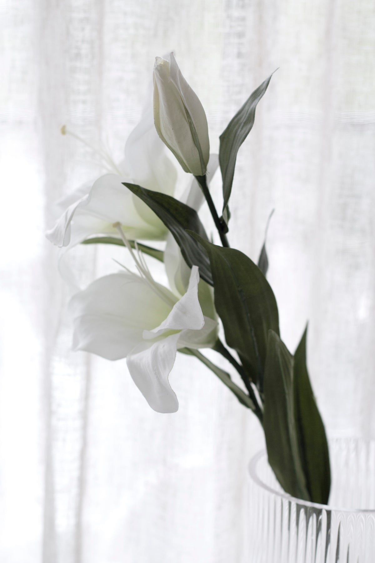 Casablanca Lily, White 86cm Faux Stem