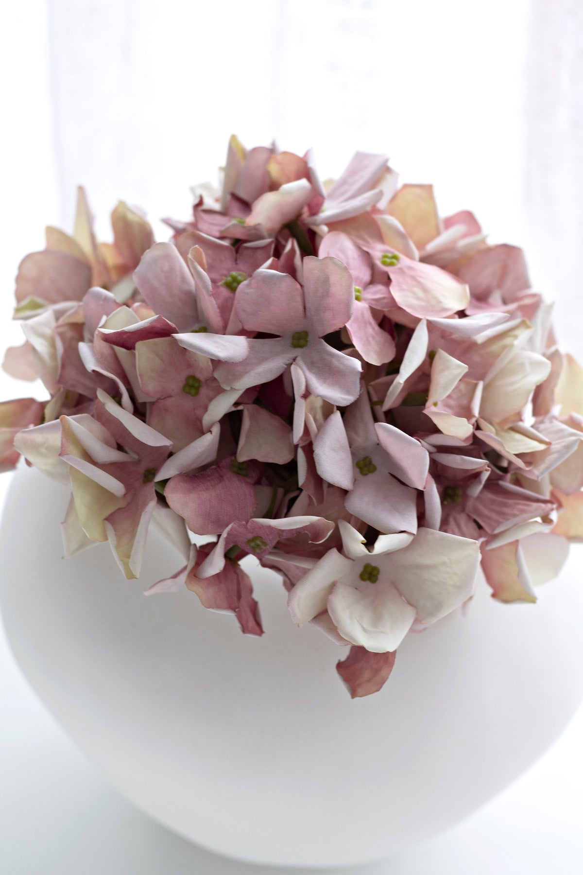 Grandiflora Hydrangea Stem, White or Pink 62cm Faux Flower