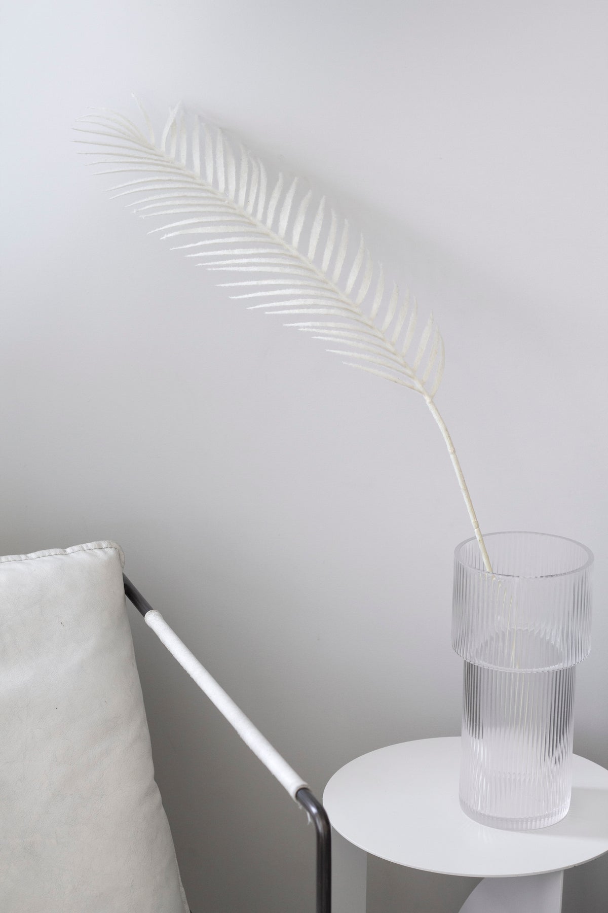 White Palm Leaf Stem, 1m Decorative Faux Frond