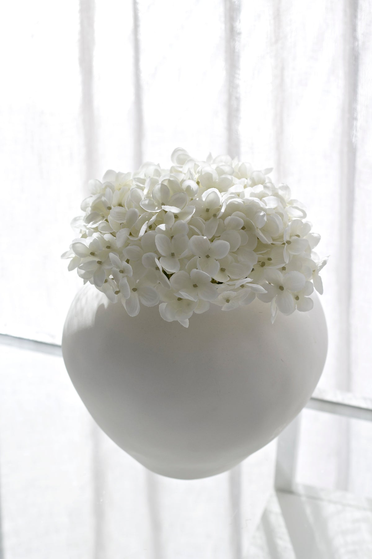 Annabelle Hydrangea Stem, Cream 63cm Faux Flower