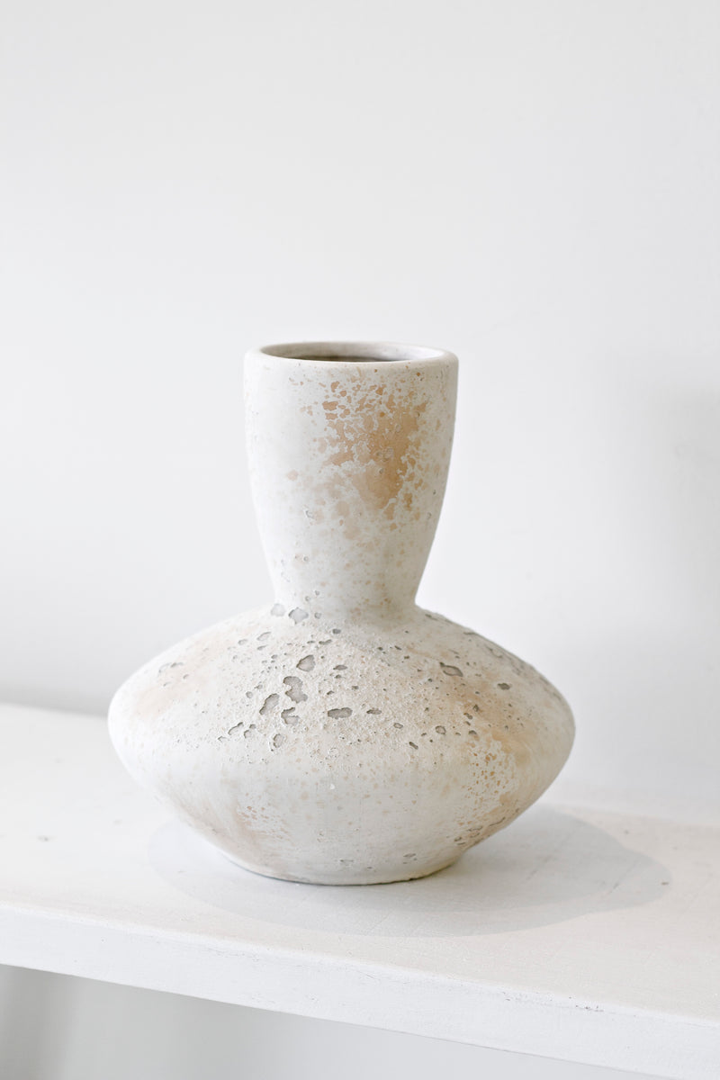 Contour Ceramic Vase