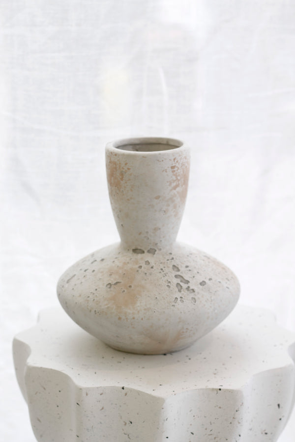 Contour Ceramic Vase