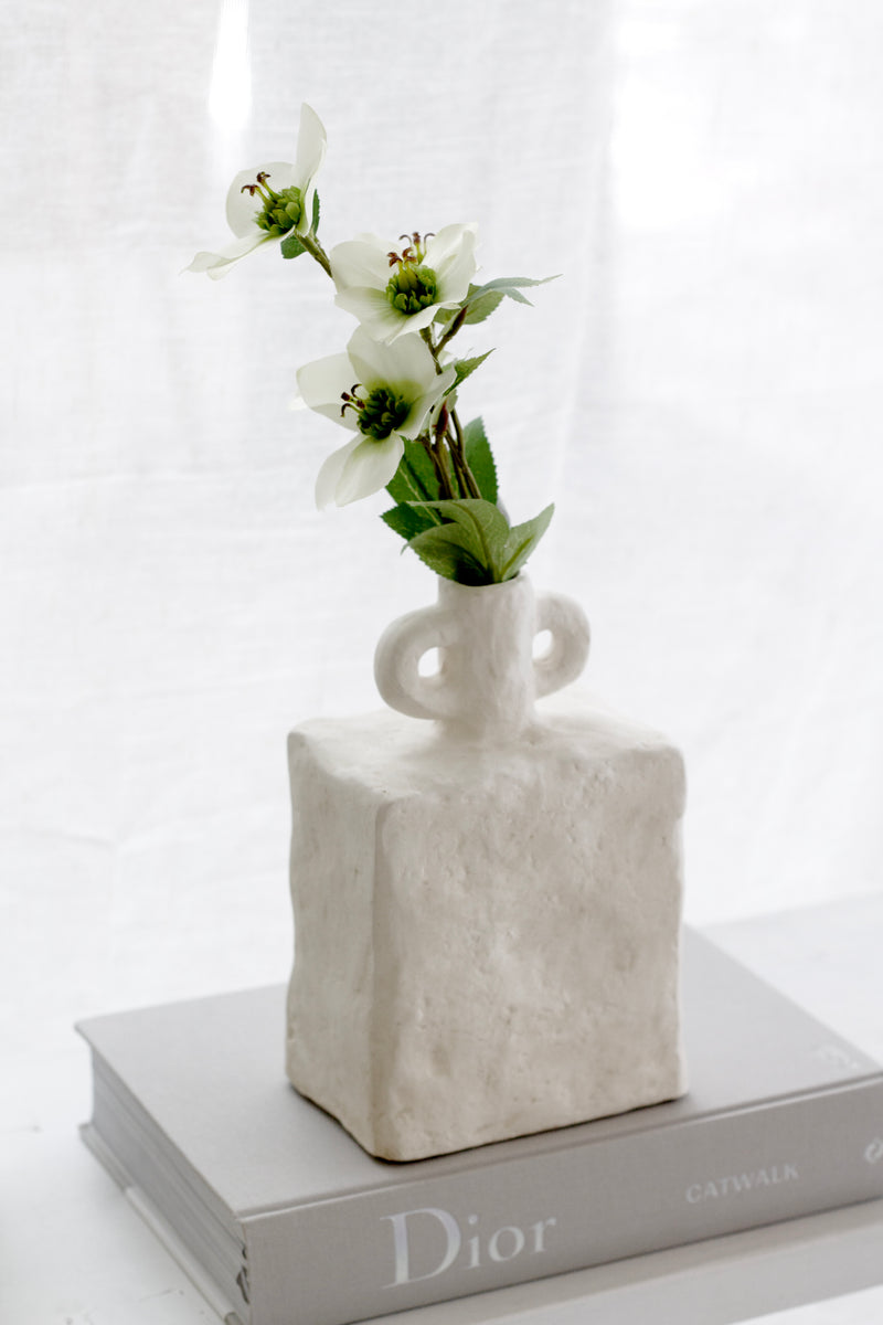 Hellebore Spray – Faux Stem in Cream, Green or Mauve