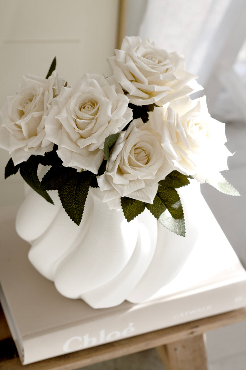 Emmy 3D Printed Ceramic Vase – Sculptural White Vessel | Small & Large