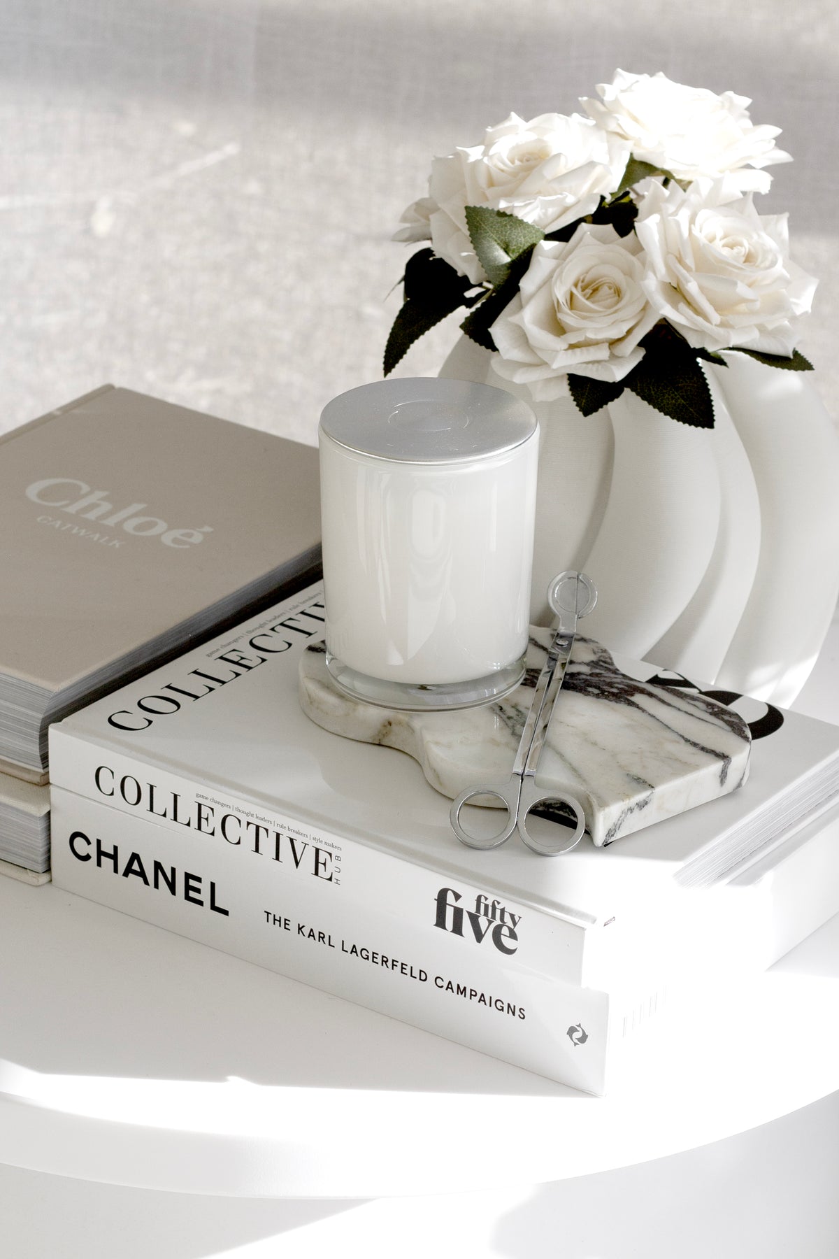 Frida Wavy Marble Tray – Calacatta Display Dish