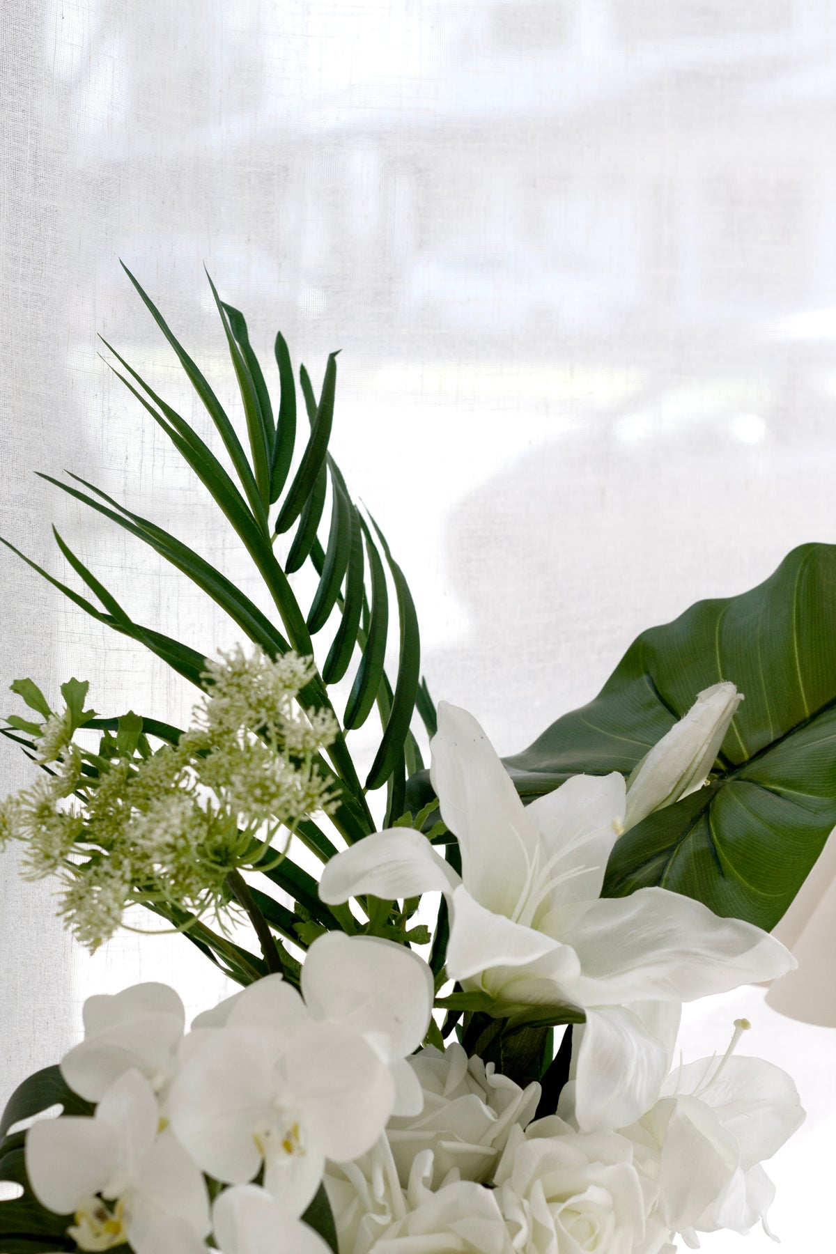 Casablanca Lily, White 86cm Faux Stem