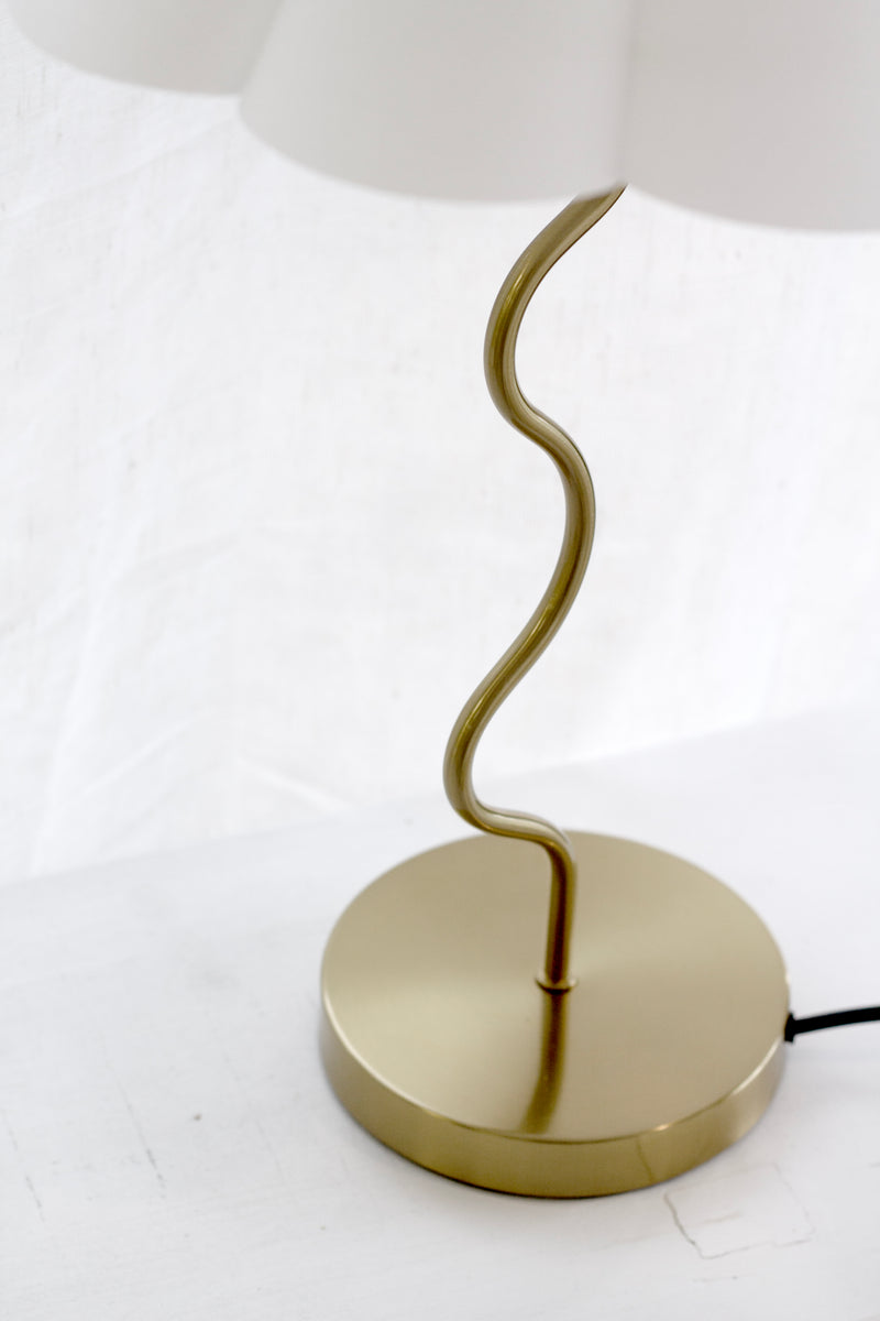 Wavy Table Lamp – Brass | Sculptural Curved Lamp with Fluted Shade (36x57cm)