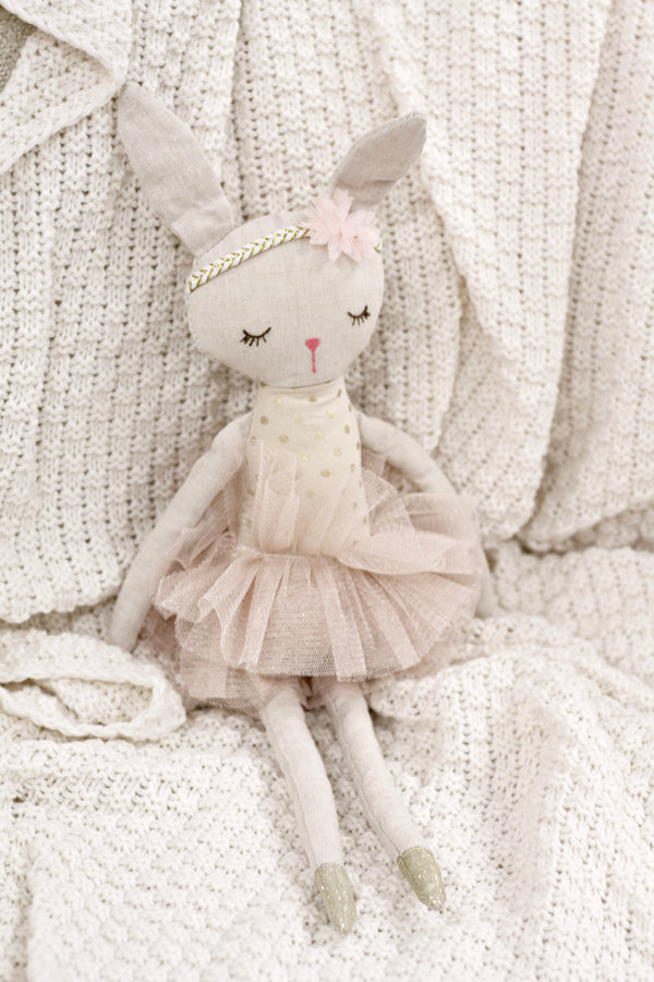 Delilah Dancing Bunny – 38cm | Ballerina Soft Toy with Tutu by Lily & George