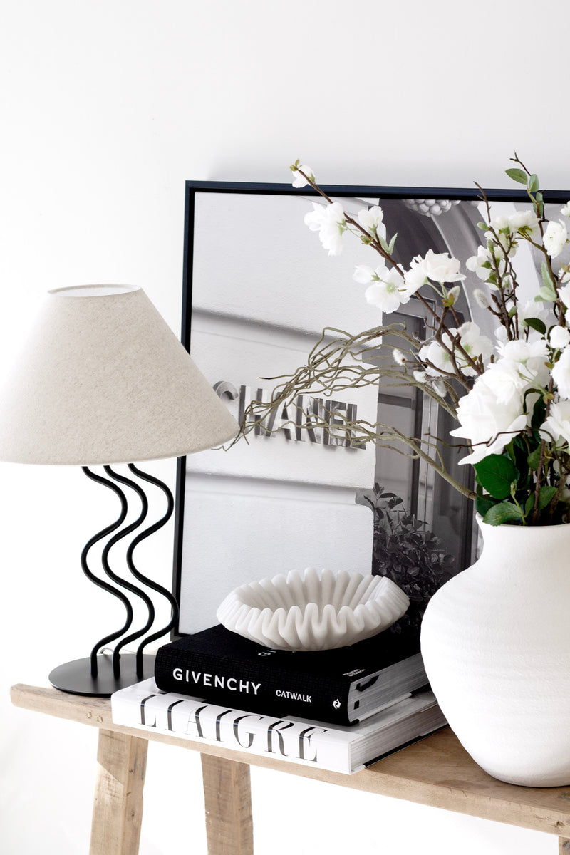 Chanel-Inspired Black Framed Canvas – Monochrome Art 90x60cm
