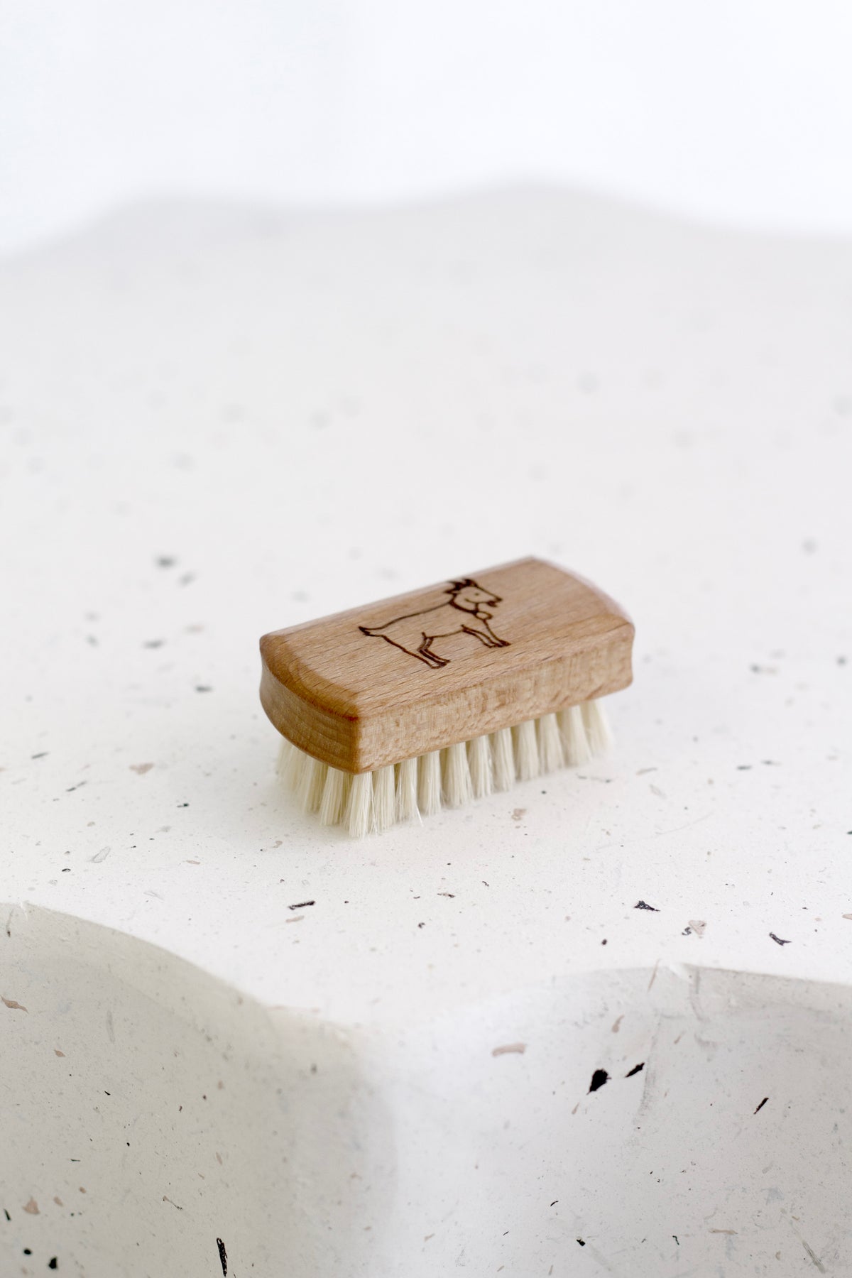Children’s Nail Brush – Animal Design, Tampico Bristles | Florence