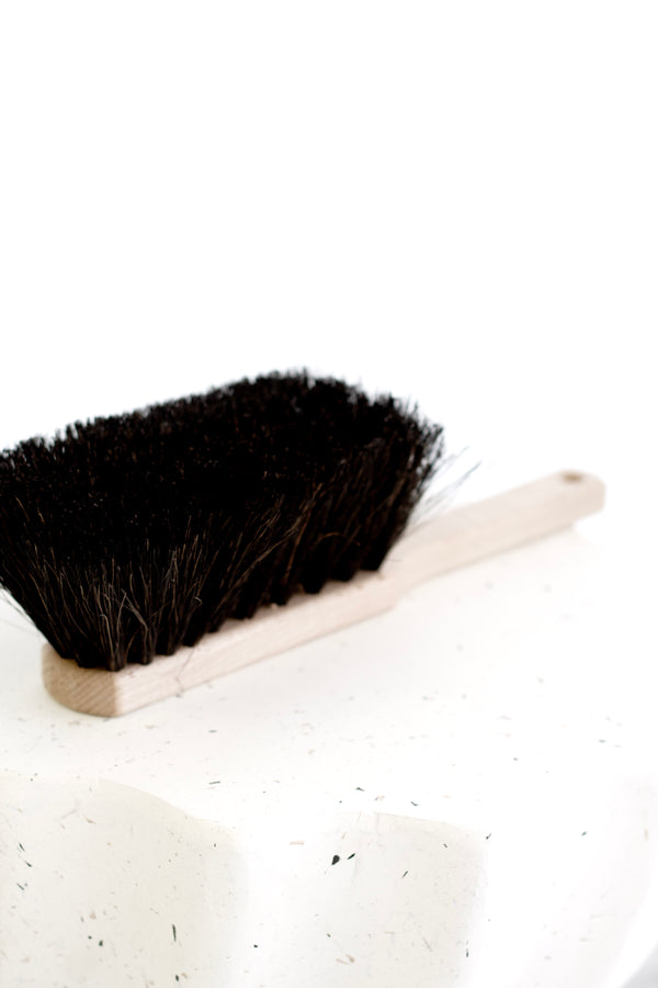 Beechwood Dustpan Brush – Arenga Fibre Bristles Durable Natural