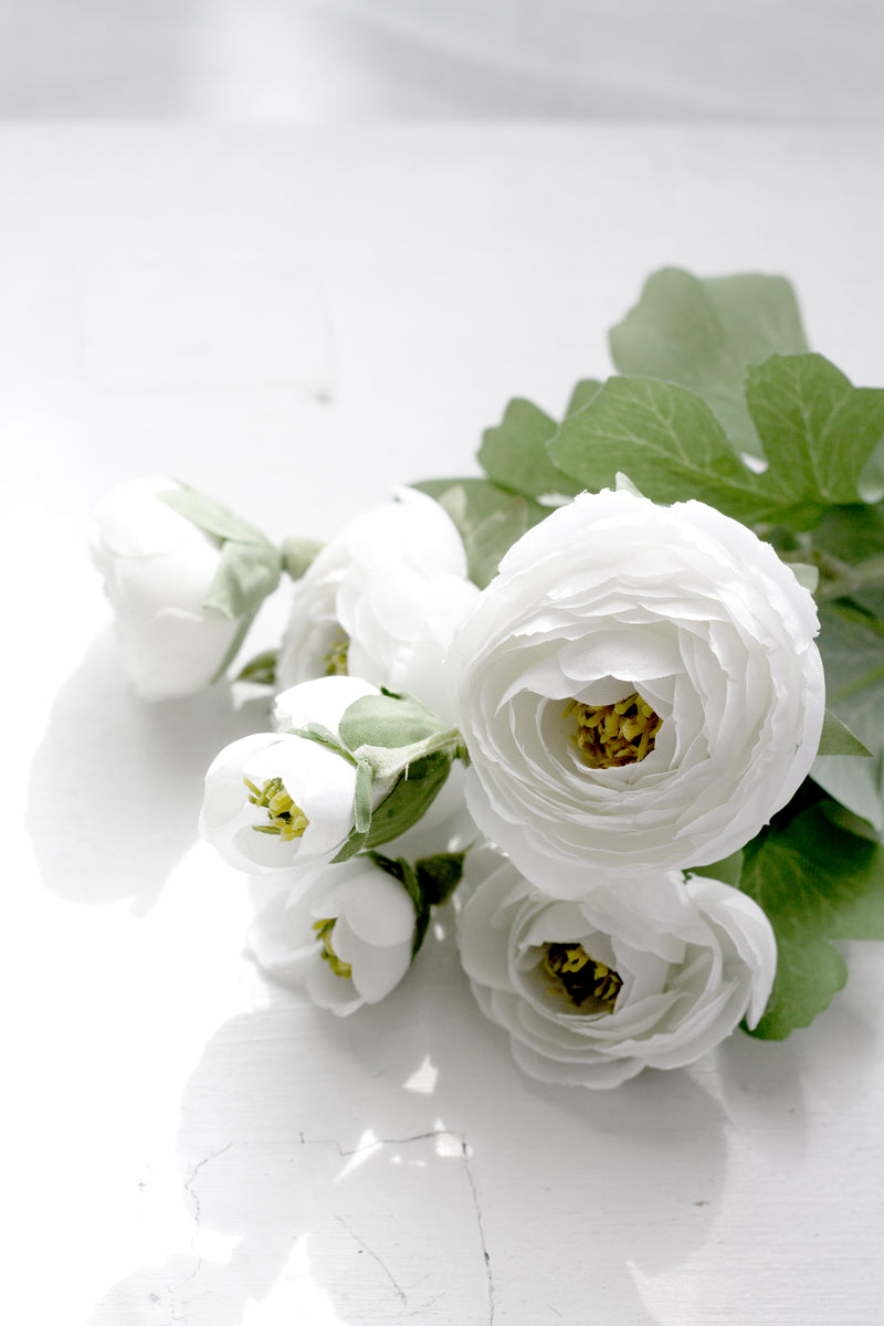 Ranunculus Spray White 48cm – Artificial Flower Stem